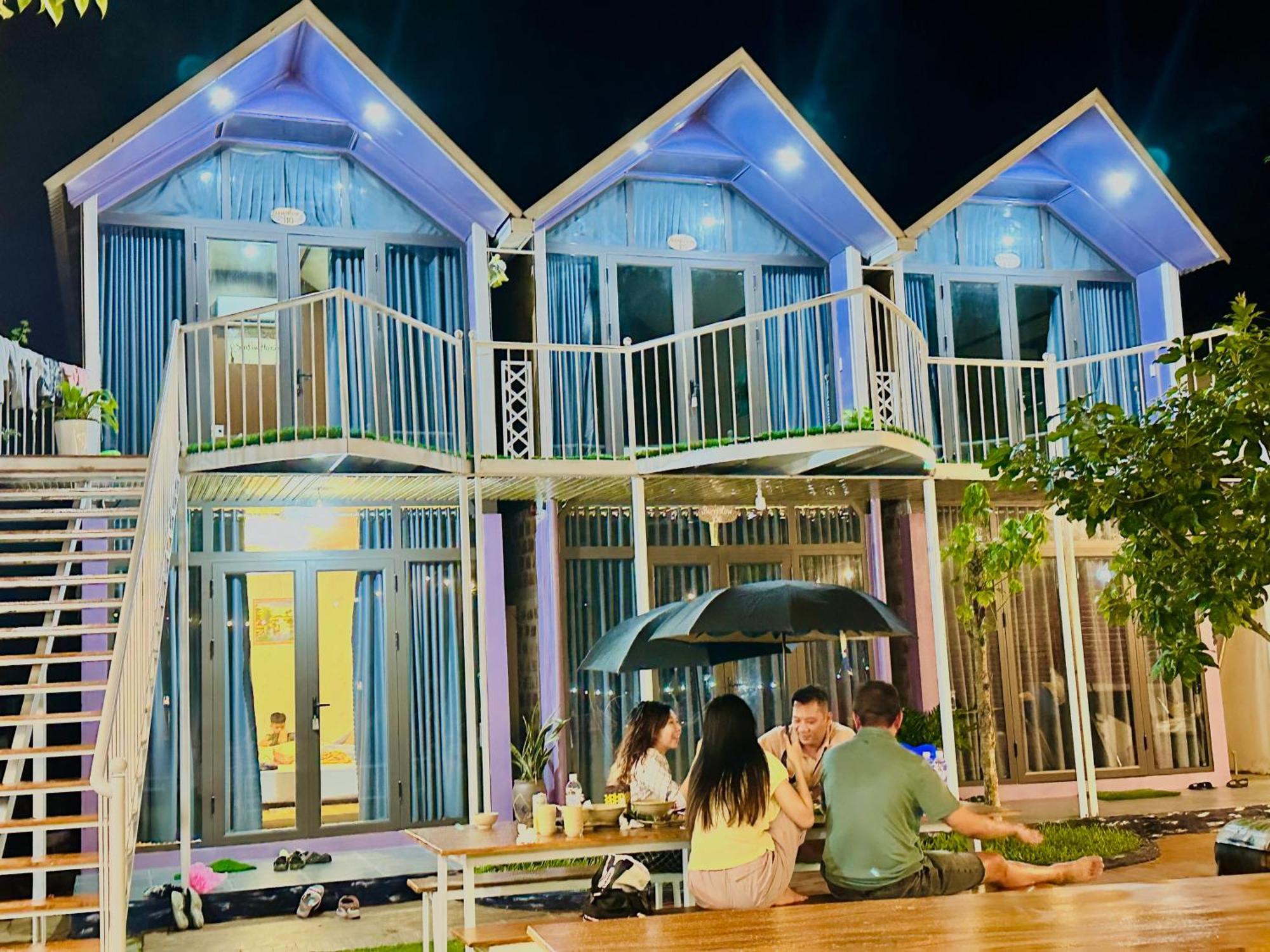 Son River House Фонг Нха Екстериор снимка